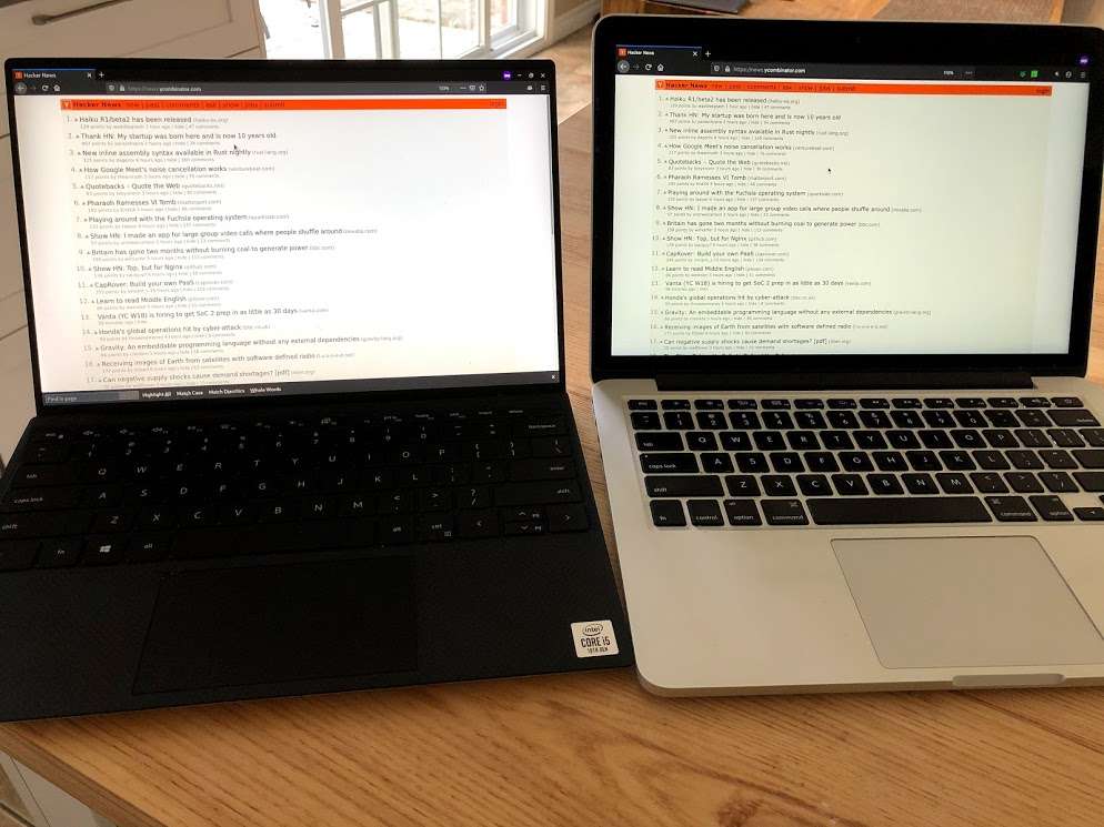 Dell XPS 13 screen side-by-side with Macbook Pro 13 2015